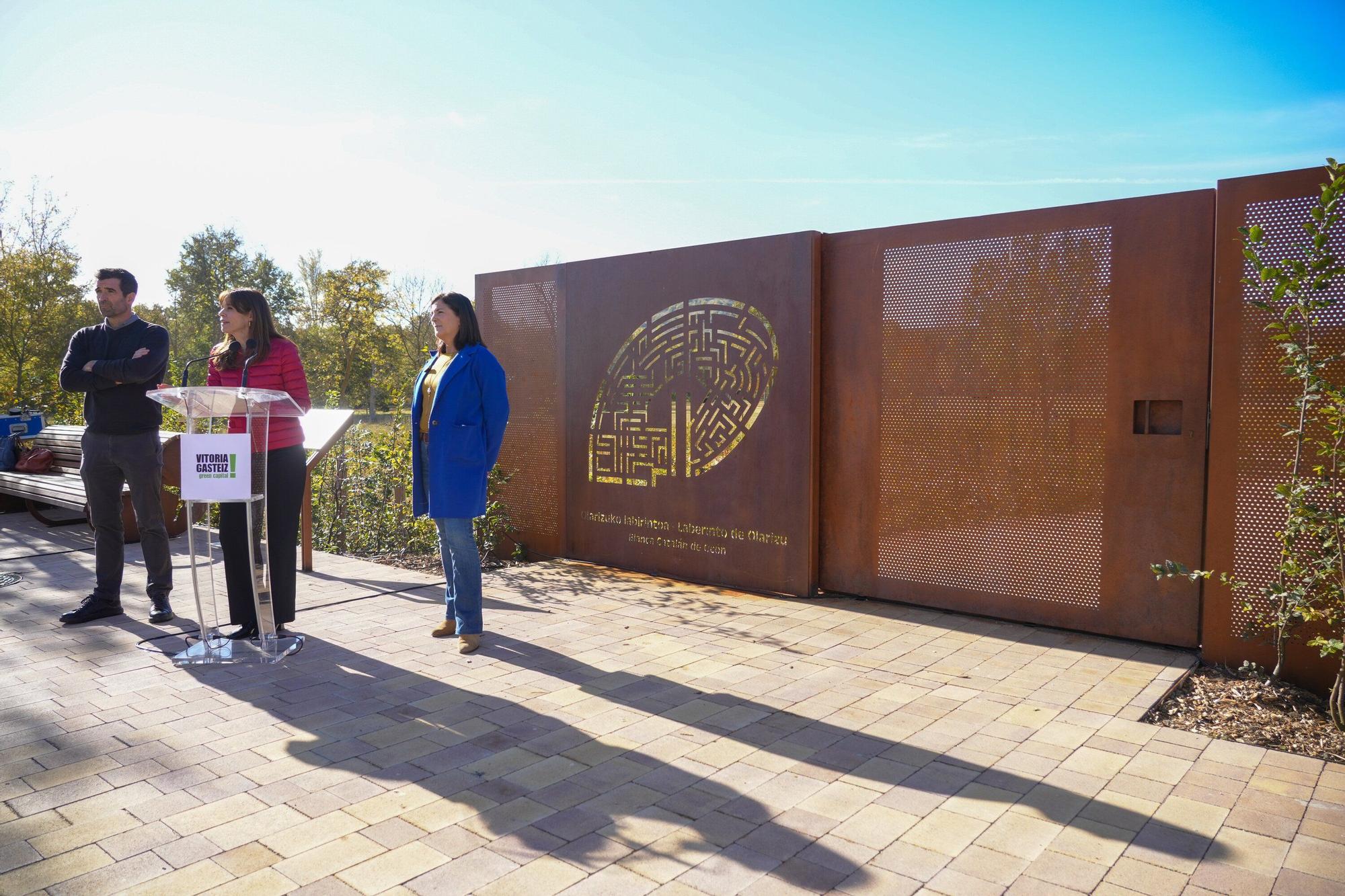 En imágenes: Inauguración del nuevo laberinto vegetal de Olarizu