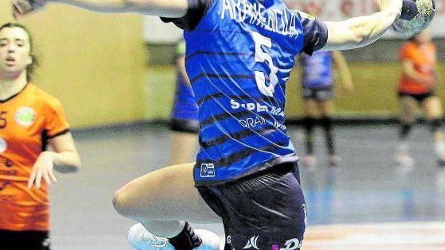 Leire Aramendia, en el encuentro de ayer frente al Kukullaga.