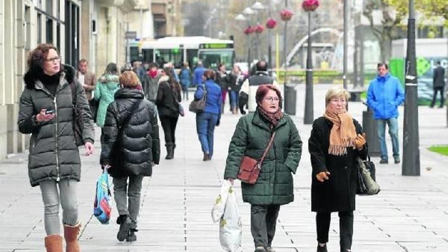 El 40% de las mujeres mayores de 50 años sufrirá una fractura por la osteoporosis