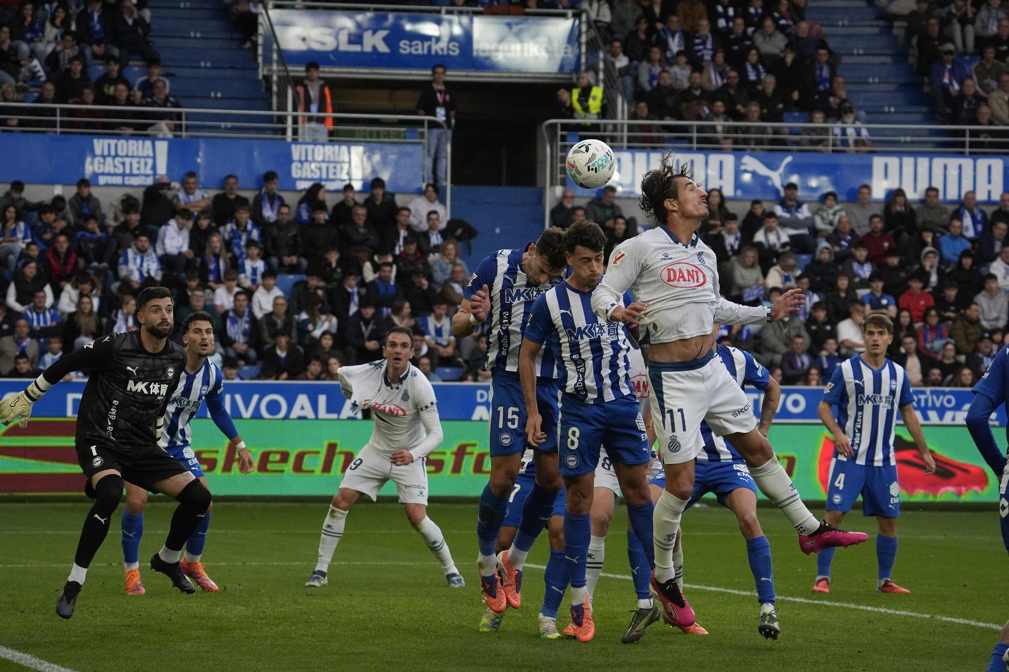 Todas las fotos del Alavés-Espanyol en Mendizorroza