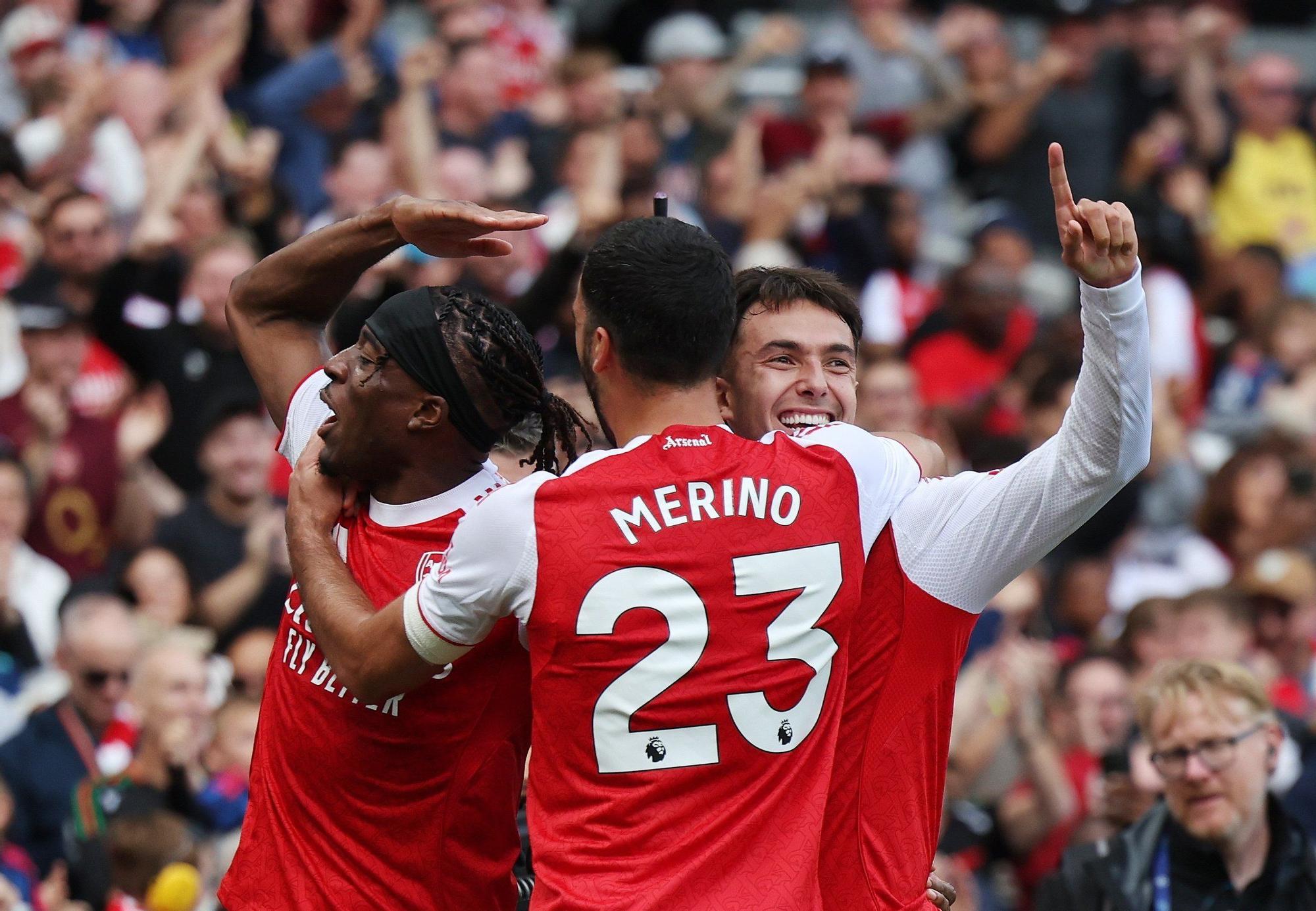 En imágenes: El Arsenal gana con un doblete de Zubimendi y avisa al Athletic