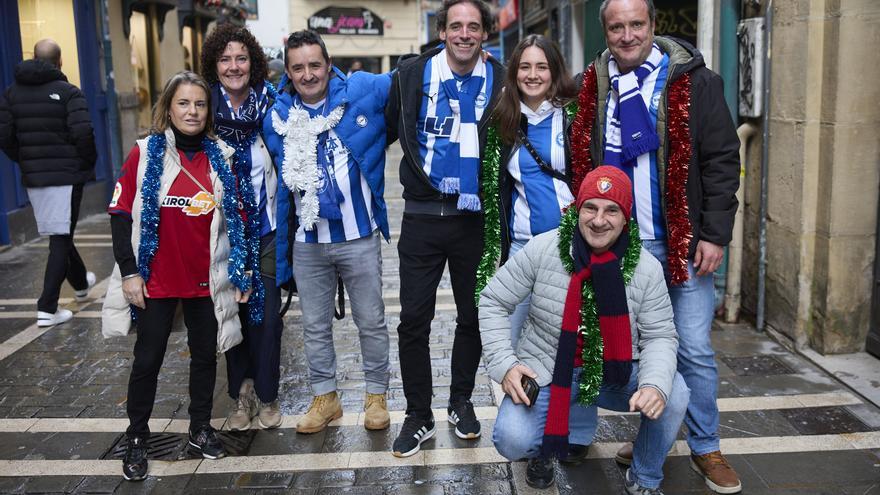EN FOTOS | Las aficiones de Osasuna y Alavés llenan las calles del Casco Viejo de Pamplona