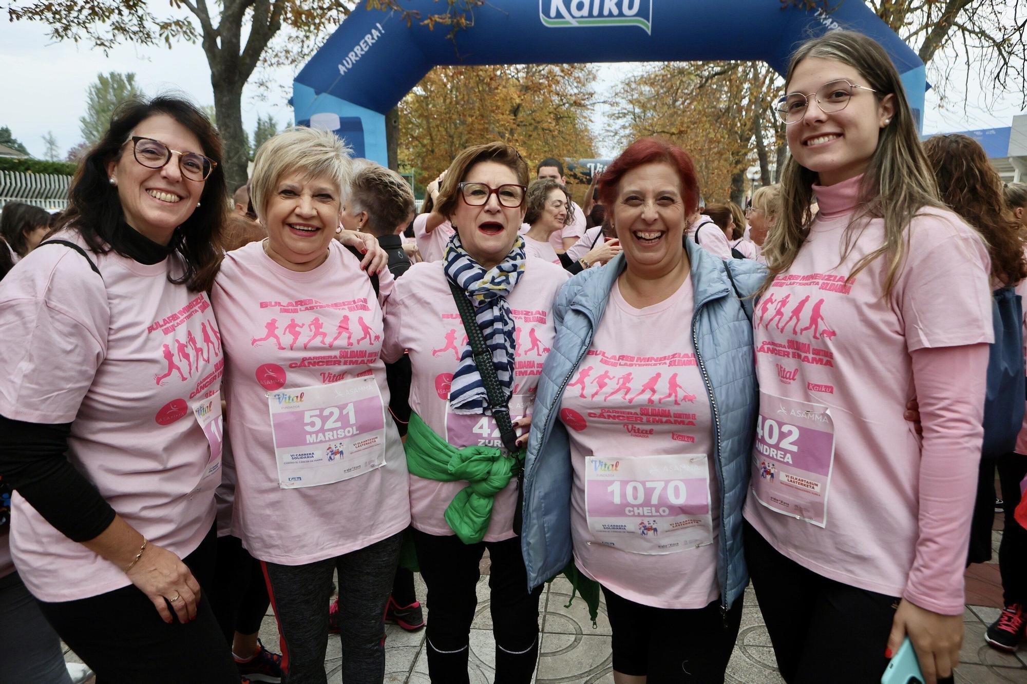 En imágenes: Vitoria se vuelca con la VI Carrera Solidaria contra el Cáncer de Mama