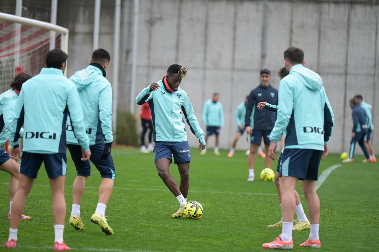 En imágenes: Valverde recupera efectivos en ataque