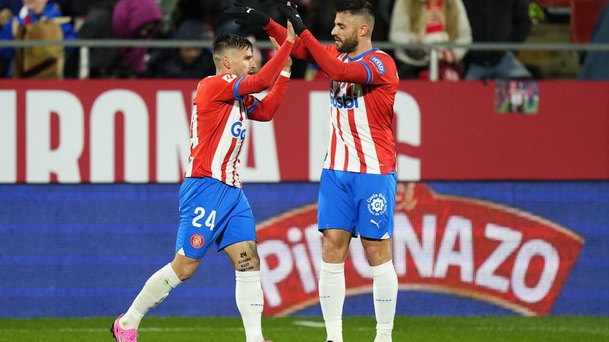 Portu celebra con su compañero David López Silva (d) su primer gol ante Osasuna / Siu Wu