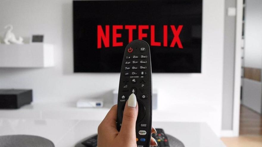 La caída de suscriptores de Netflix ha provocado su descalabro bursátil.