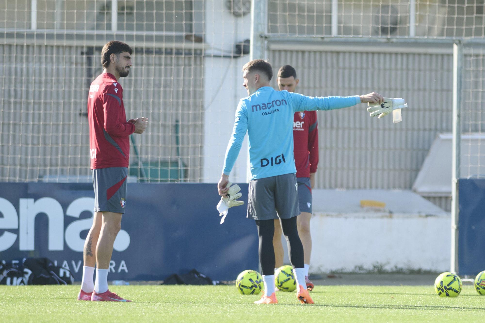 Fotos del entrenamiento de Osasuna (domingo 9 de noviembre)