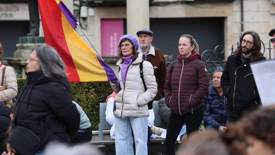 Vitoria celebra el Día de la República