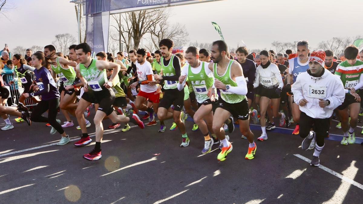Salida de la San Silvestre 2024.