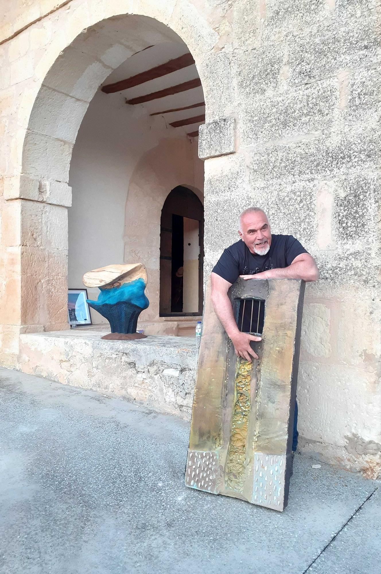 José Antonio Larrauri, &#039;Larri&#039;, hablando de sus creaciones en Aletxa en Verso