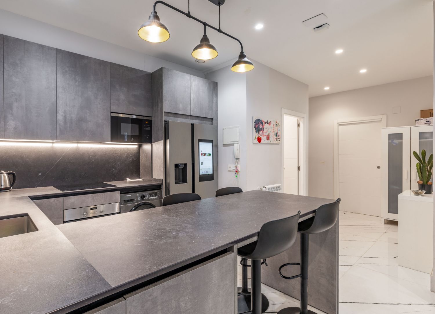 Vivienda en venta situada en pleno centro de Donostia-San Sebastián. Recientemente reformada