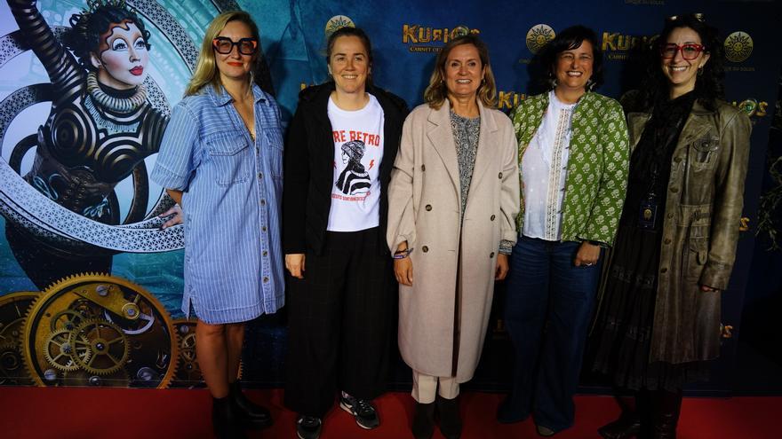 Estreno del último espectáculo del Circo del Sol, Kurios, Gabinete de Curiosidades, en las carpas del recinto ferial junto al BEC