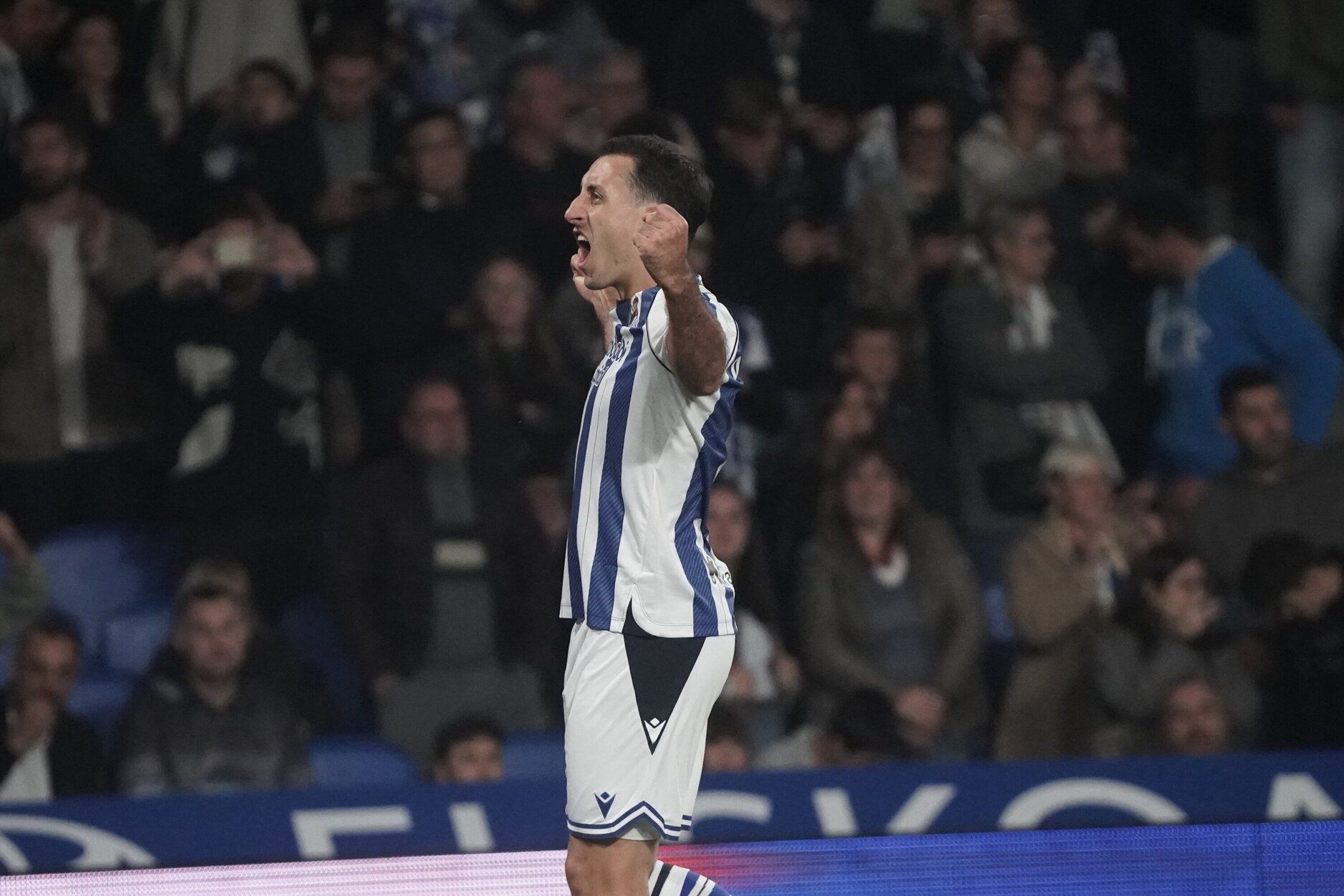 Las mejores imágenes del partido entre la Real y el Sevilla