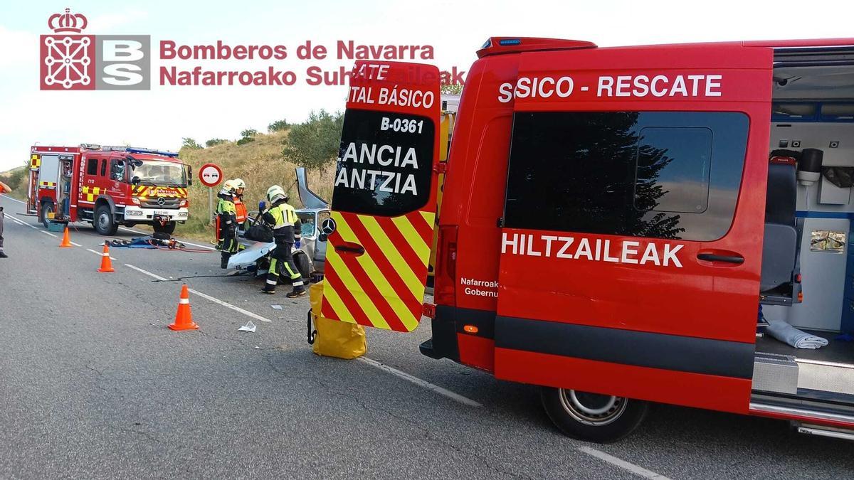 Imagen con el vehículo accidentado.