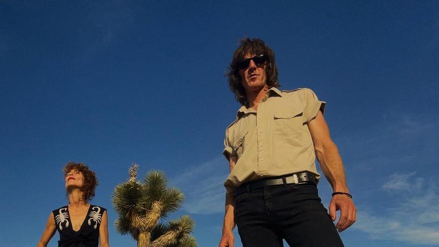 “Hay un pequeño universo de bandas underground que nos ayudamos unas a otras”