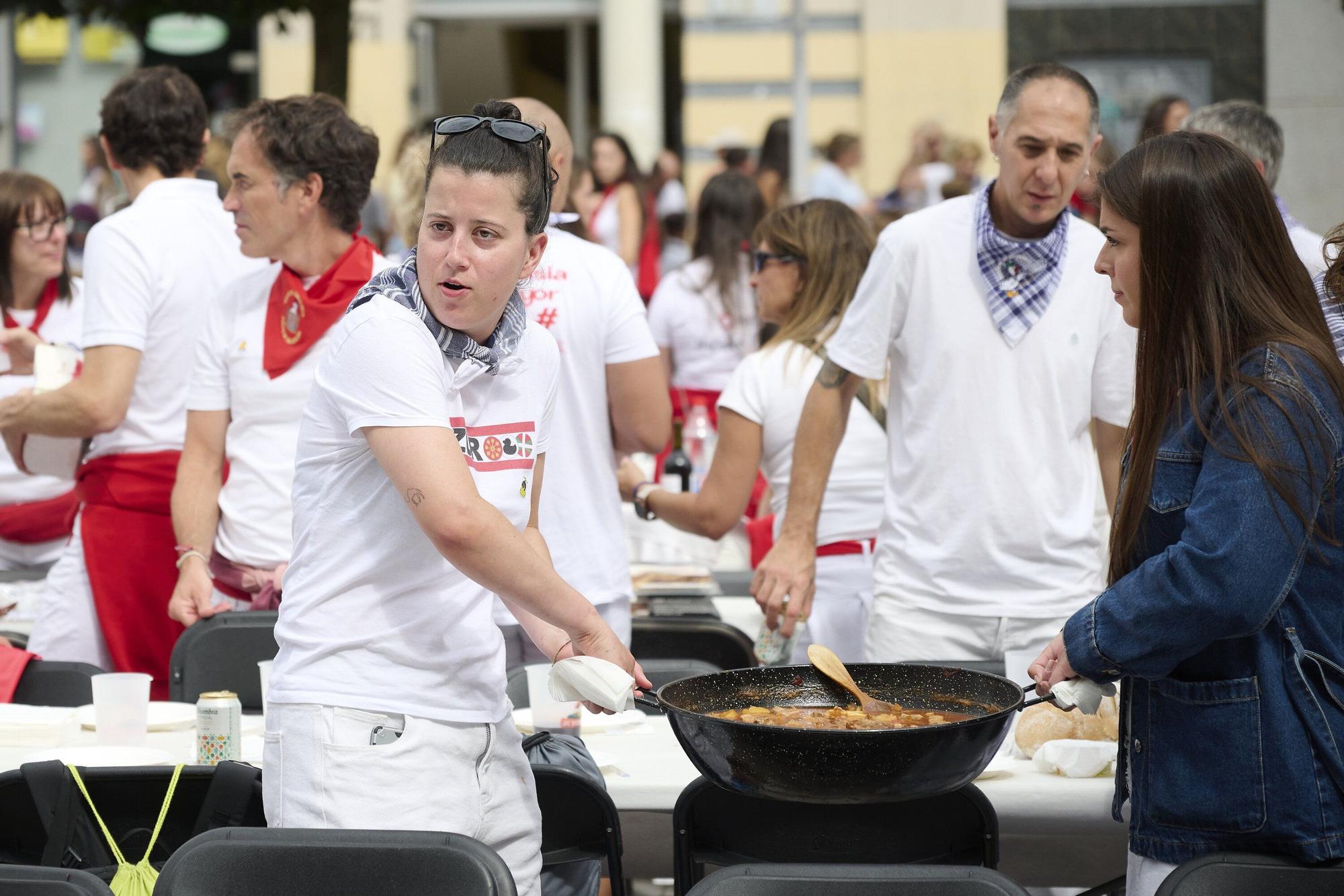 Fotos de la comida del pato en Zizur