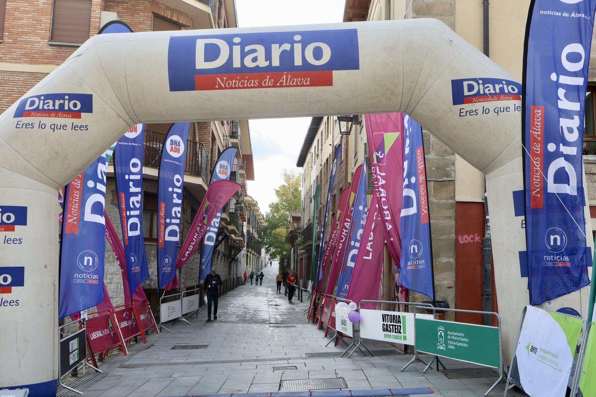 En imágenes: Buen tiempo y buen ambiente en la Conquista de la Almendra (¡Búscate en las fotos!)