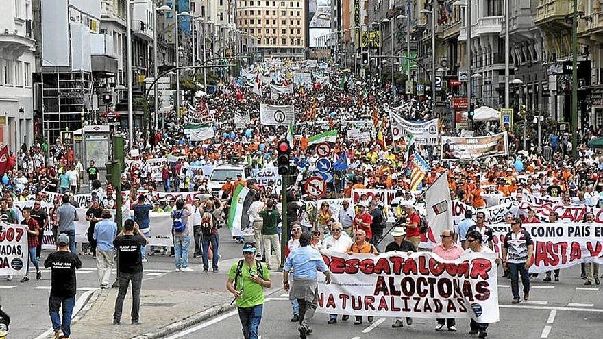 Gran manifestación de cazadores de años anteriores.