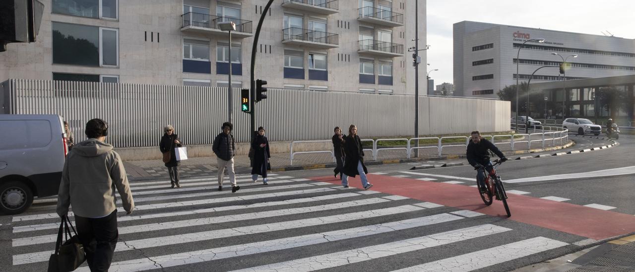 Visita a las obras de mejora medioambiental en la calle Irunlarrea
