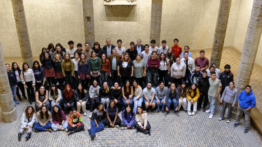 Un total de 74 jóvenes trabajarán este curso como corresponsales juveniles del Ayuntamiento de Pamplona
