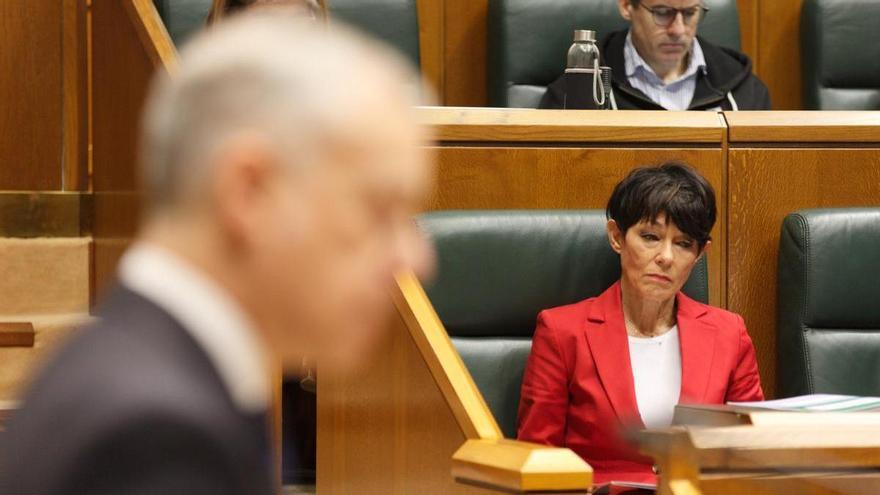 Urkullu advierte de que el Gobierno vasco "no dará marcha atrás" en el derecho a que la ciudadanía vasca sea atendida en euskera