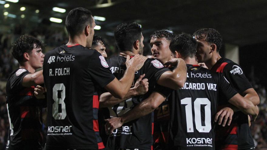 El Reus recibe a la Real tras eliminar al Europa en primera ronda y cuarto en la tabla en Segunda RFEF