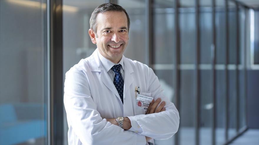 Rafael Sádaba, jefe del Servicio de Cirugía Cardíaca del HUN, nombrado presidente de la sociedad europea de su especialidad