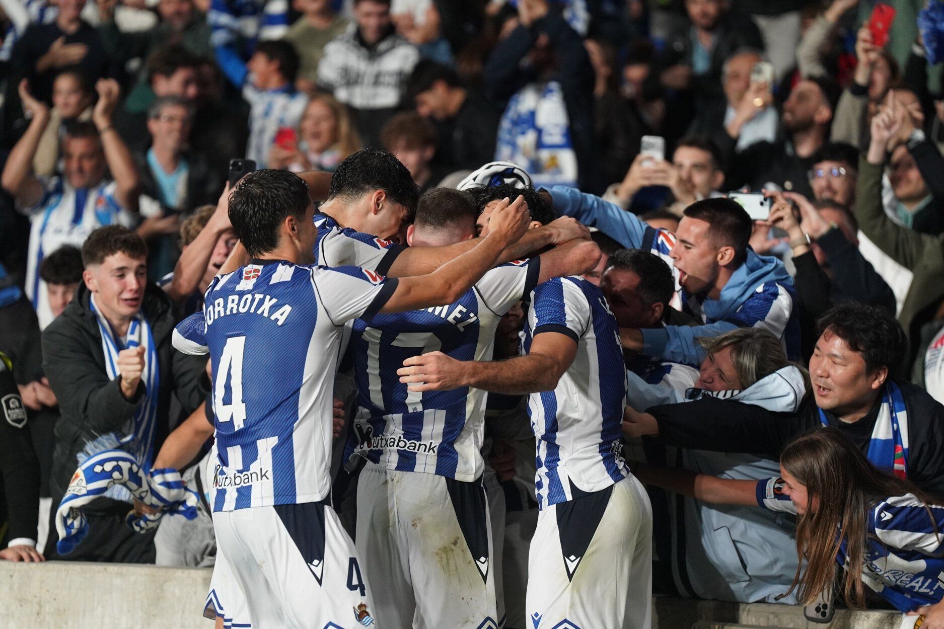 Las mejores imágenes del partido entre la Real y el Athletic