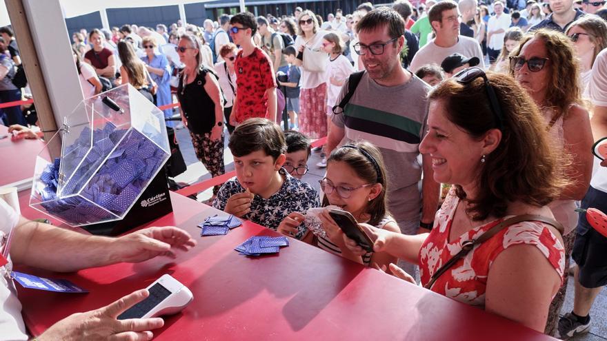 Fotos de la apertura de la Tómbola
