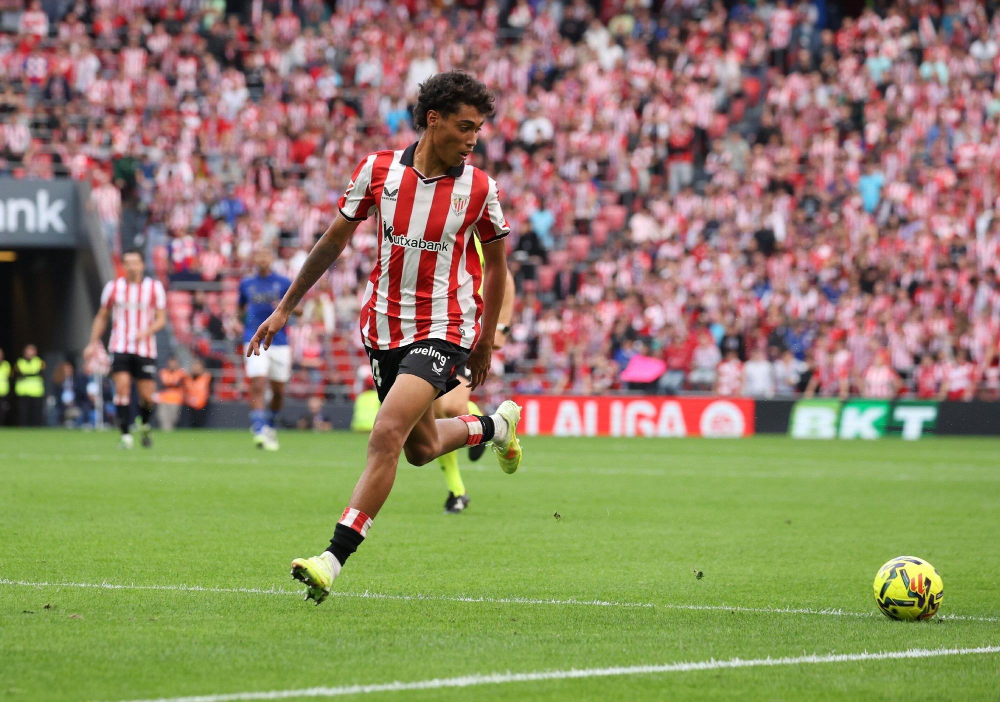 Athletic-Real Oviedo, en imágenes
