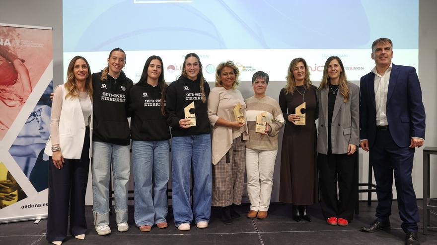 AEDONA valora el deporte femenino y da sus premios