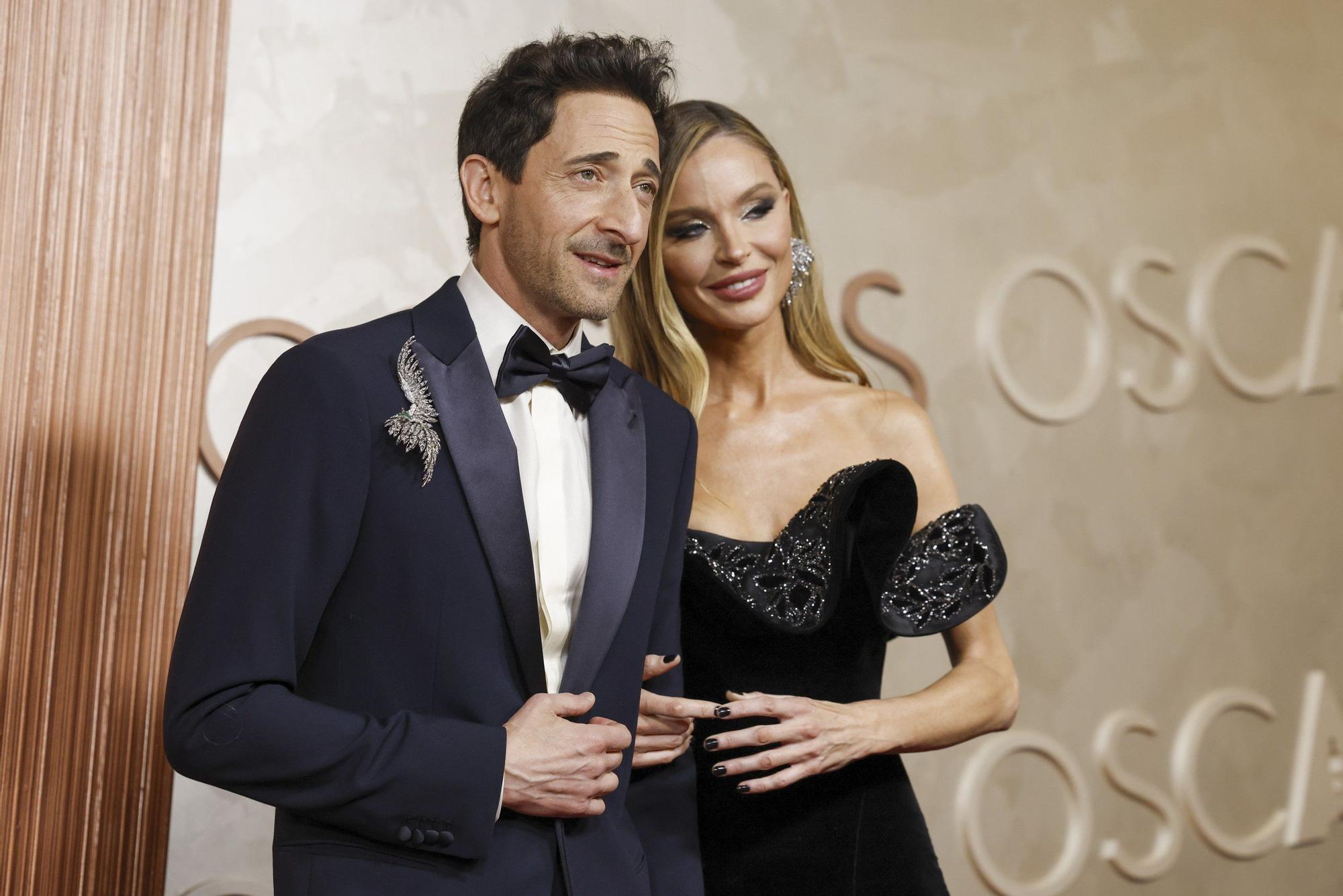 Los mejores y peores looks de la alfombra roja de los Premios Oscar, en imágenes