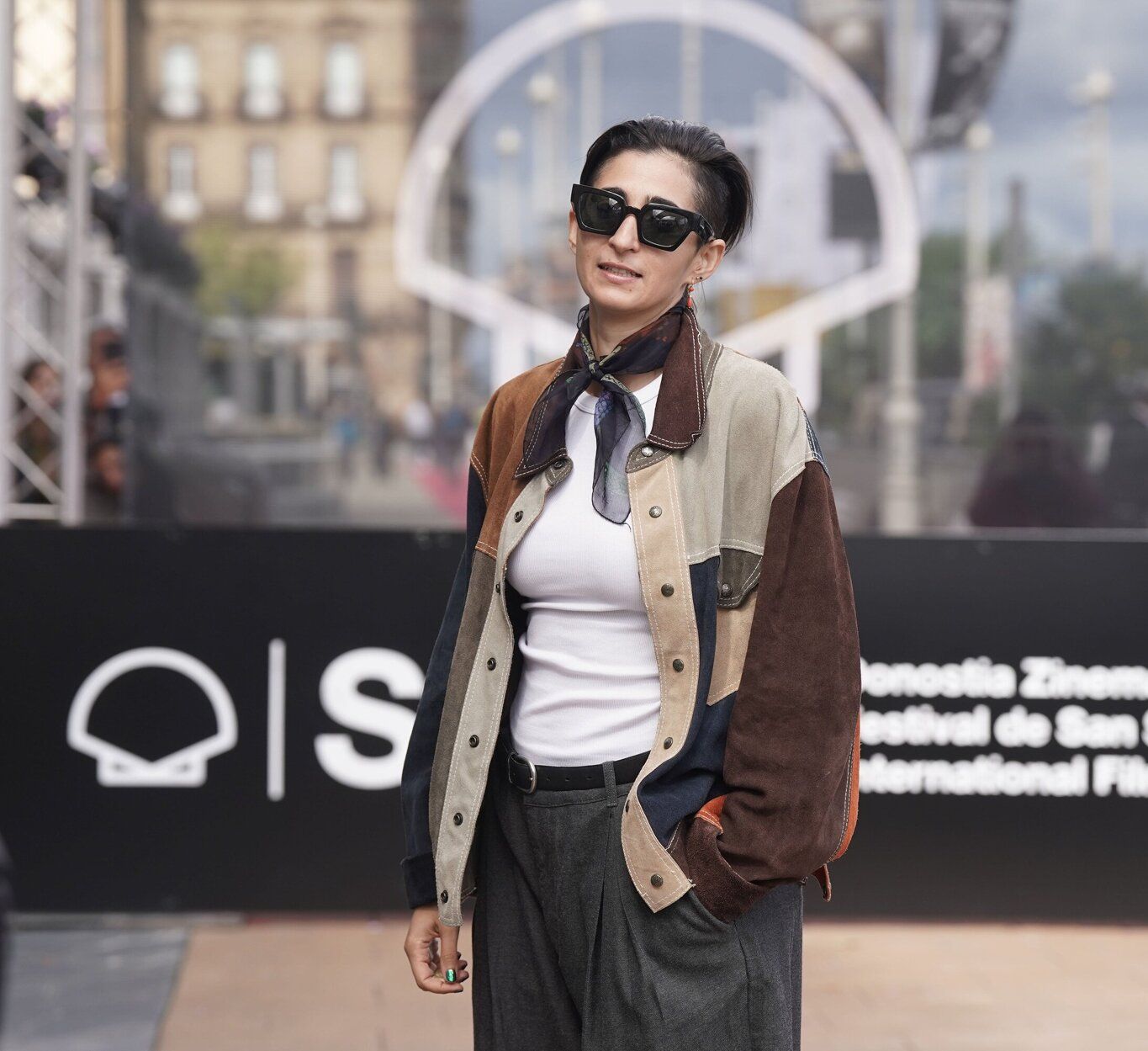 Alba Flores, Almodóvar... una cartelera de lujo en la alfombra roja del Zinemaldia