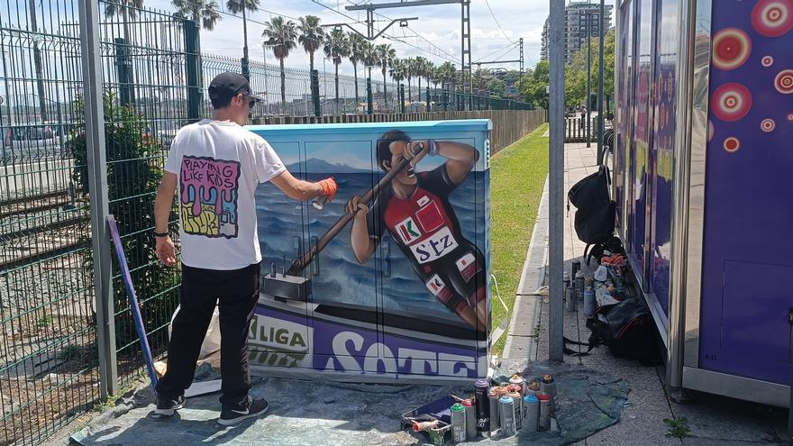 Santurtzi restaura las obras artísticas creadas sobre cuadros eléctricos