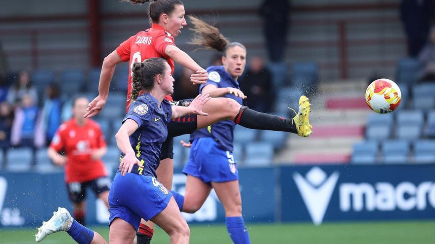 Lluvia, barro y victoria de Osasuna Femenino en Tajonar