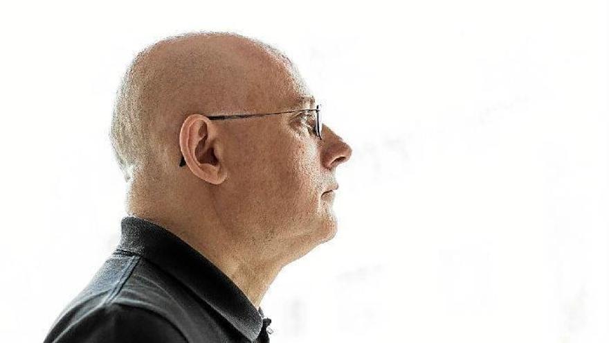 Txomin Badiola: “La cultura tiene una función social urgente: crear ciudadanos despiertos”