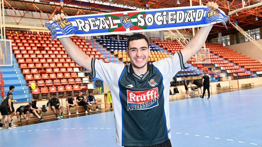 Julen Mujika: “Berezkotasun sentimendua da realzale izatearen alderdi politena”