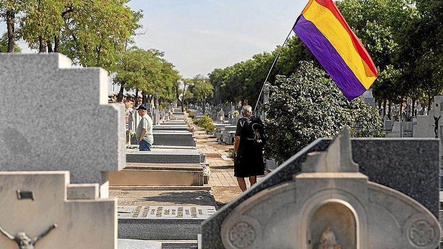 Los flecos de la ley de memoria