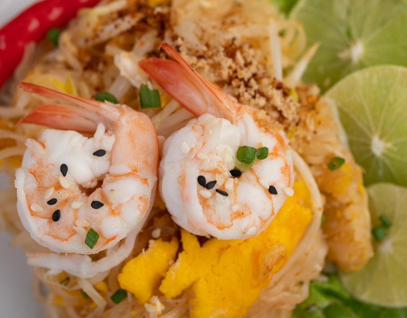 Ensalada Thai con fideos konjac.