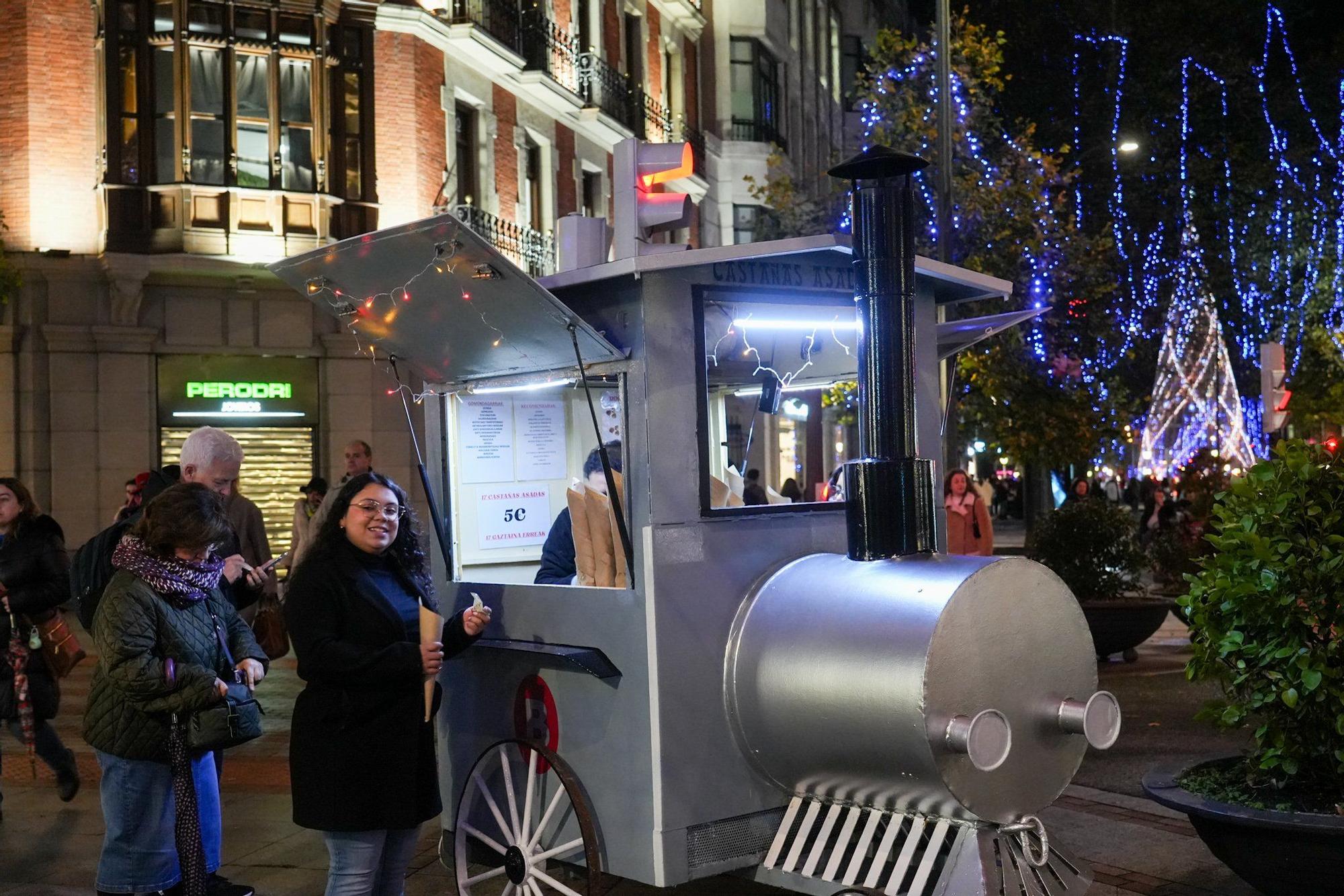 En imágenes: la Navidad ya luce en Bilbao