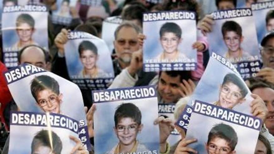 Concentración por Yeremi Vargas (desaparecido en Canarias en 2007)