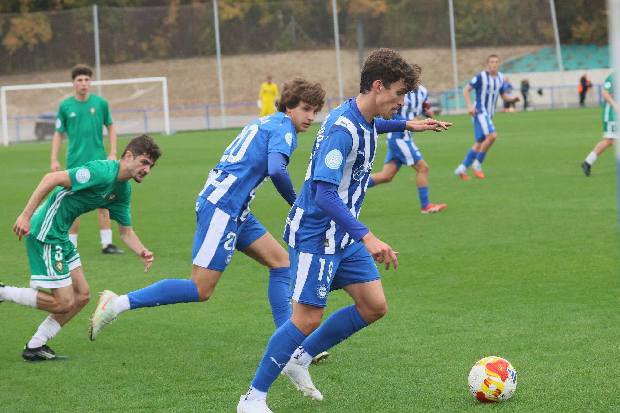 En imágenes: "Alavés B contra el Gernika"