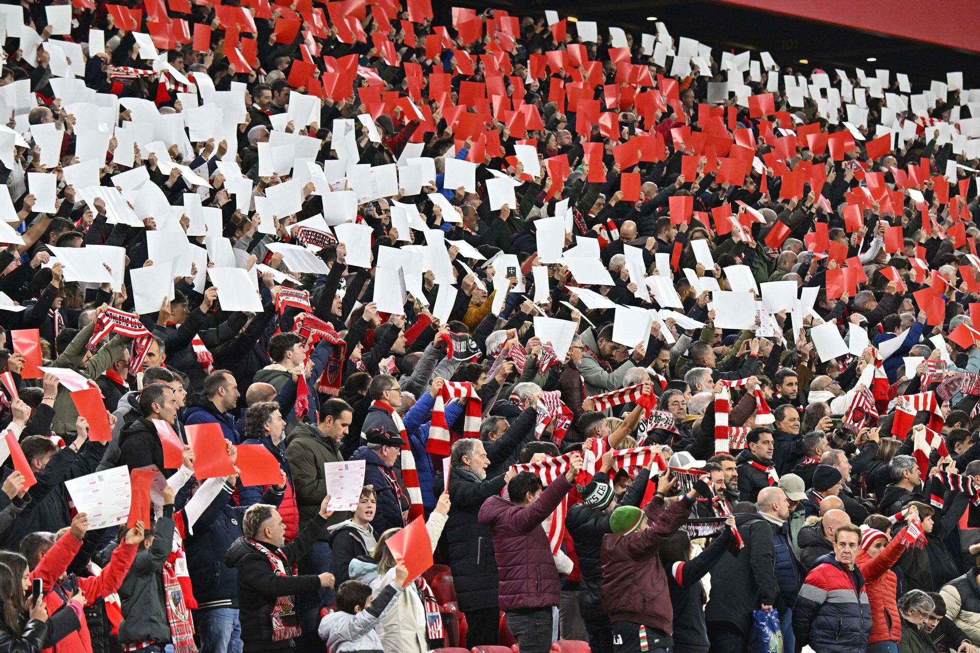 En imágenes: ¿Has estado en San Mamés viendo el Athletic-Real Oviedo? Búscate en nuestra galería de fotos