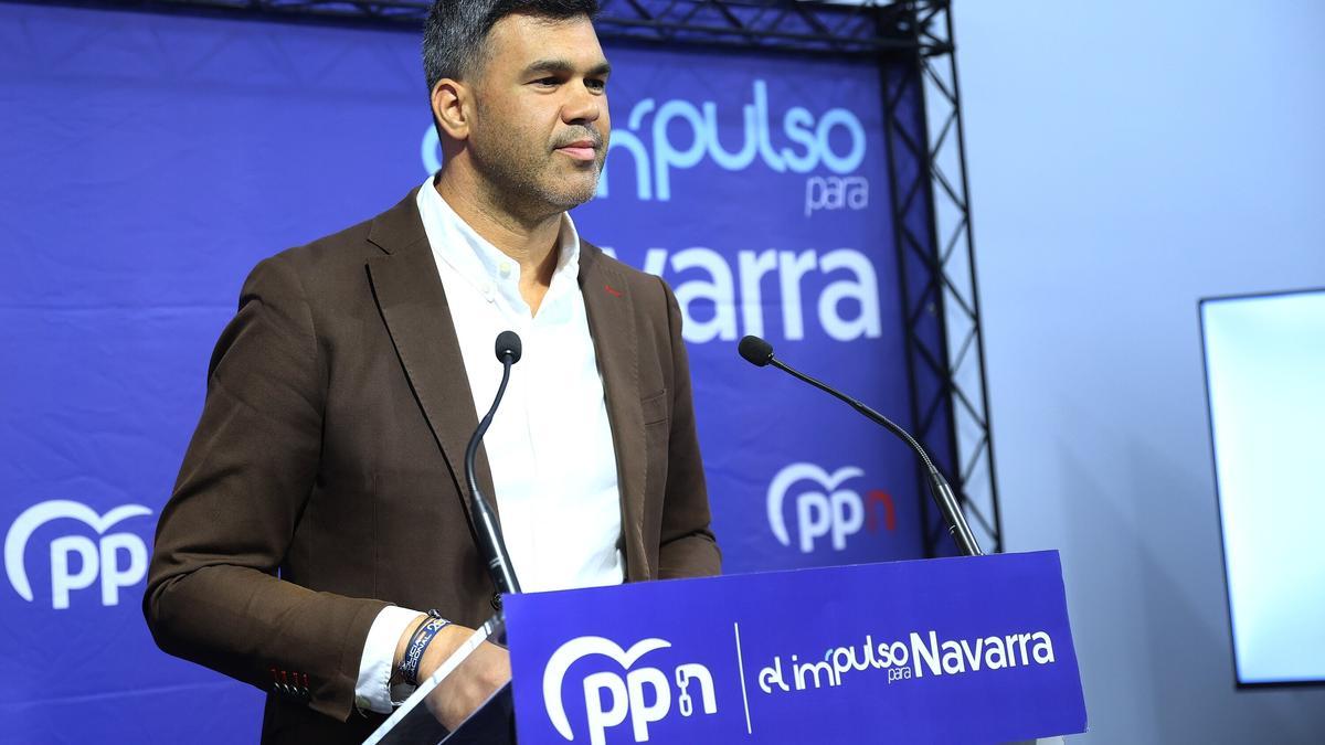 Javier García, presidente del PP en Navarra, en la sede del partido.