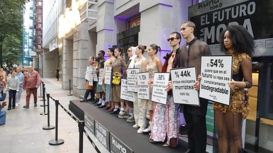 &#039;El futuro de la moda&#039; desfila por Bilbao