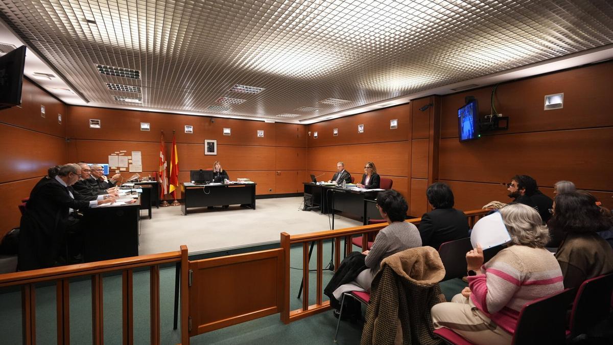Primera sesión del juicio en Gasteiz