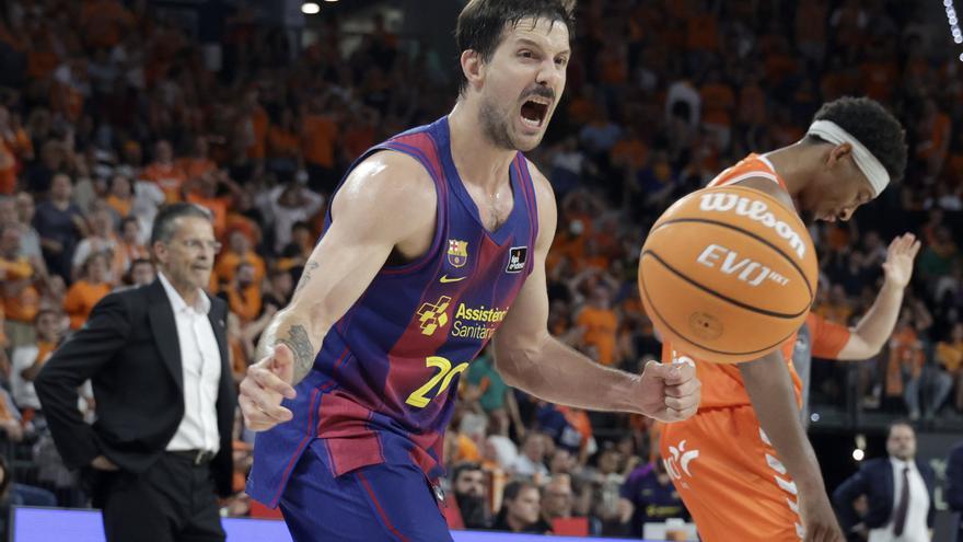 El Barça golpea primero en la final de Liga Endesa contra el Valencia Basket