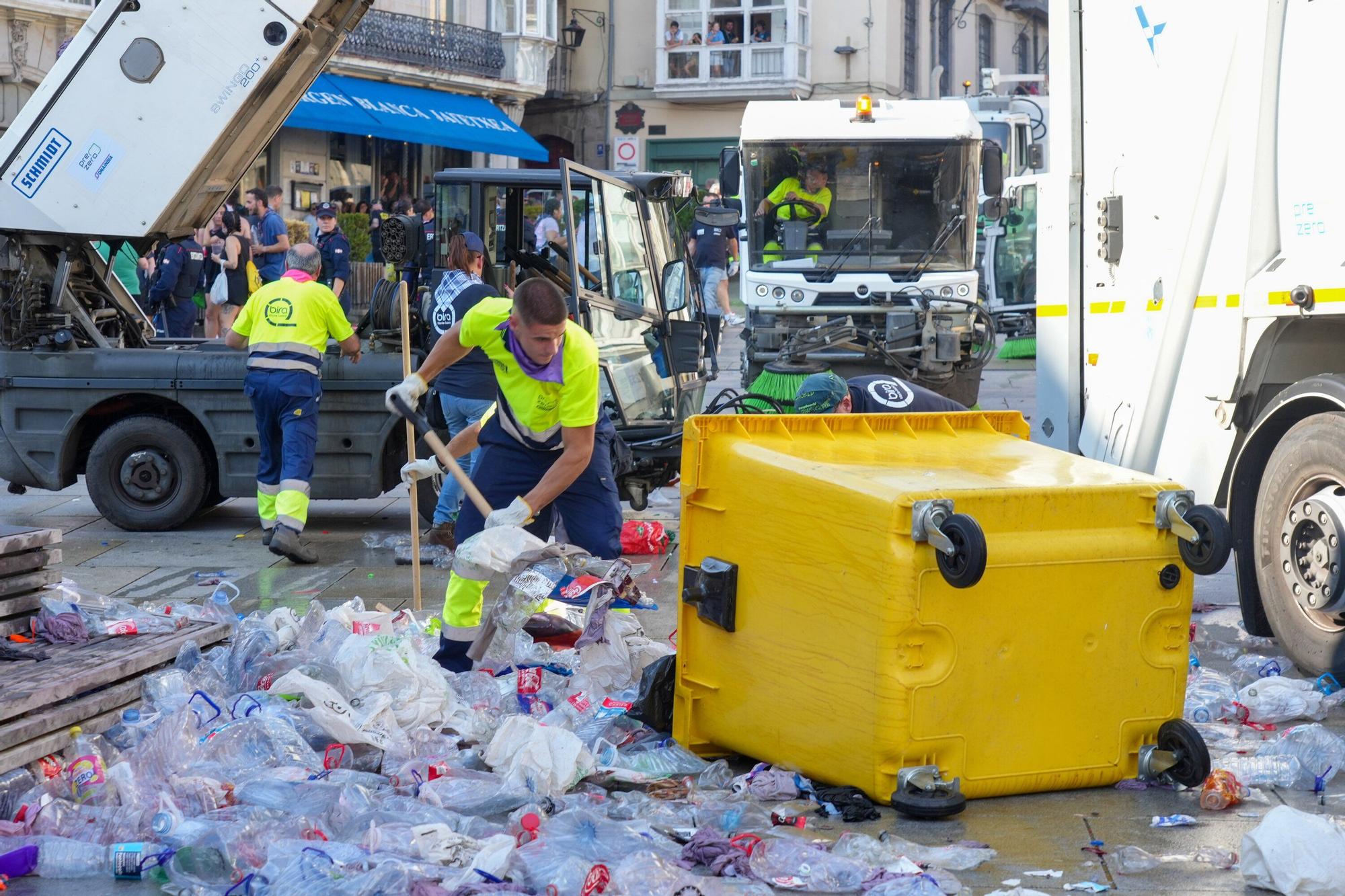 En imágenes: Así ha sido la bajada de Celedón en 2025