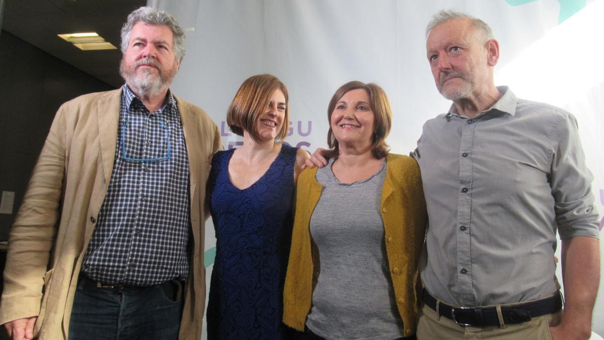 La líder de Podemos Euskadi, Pilar Garrido, con López de Uralde, Gorrotxategi y Uriarte.