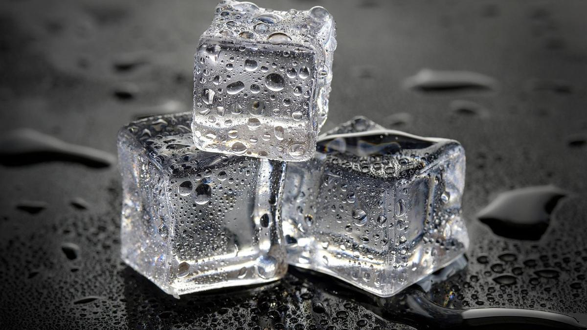 Adiós al calor: el método para enfriar la casa con cubitos de hielo